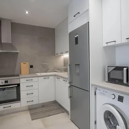 Apartment Chic Urban Close To Landmarks